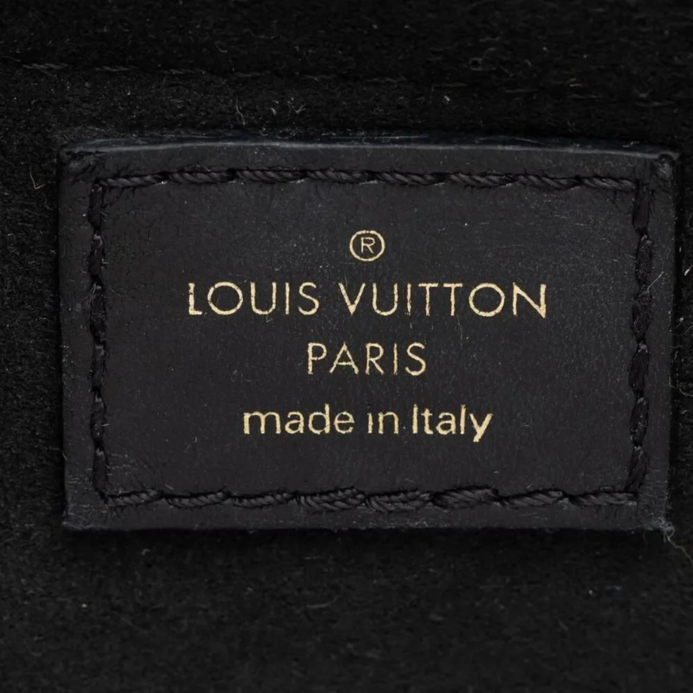 Louis Vuitton Calfskin New Wave Chain MM Shoulder Bag